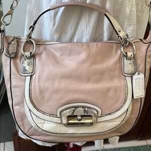 Coach  Kristin  shoulder/cross body bag pearlescent beige pink white snake skin